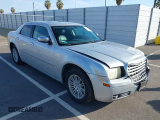 2010 Chrysler 300 Touring with VIN 2C3CA5CV2AH206419, listed as a IAAI auction lot 41856607 with 167,481 mi miles. Bid and sale history available at carsss.com. Image 1.