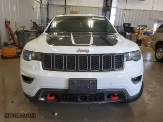 2019 Jeep Grand Cherokee Trailhawk with VIN 1C4RJFLGXKC695377, listed as a Copart auction lot 43233835 with 44,477 mi miles and Salvage Title. Bid and sale history available at carsss.com. Image 5.