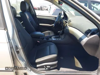 2003 BMW 3 Series 325i with VIN WBAAZ33443PH33206, listed as a IAAI auction lot 42792697 with 125,837 mi miles and . Bid and sale history available at DreamBid. Image 5.