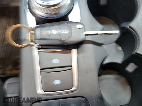2020 Ford Escape S with VIN 1FMCU0F69LUB83596, listed as a IAAI auction lot 42733966 with 76,461 mi miles and . Bid and sale history available at DreamBid. Image 26.
