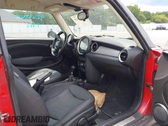 2012 MINI Hardtop with VIN WMWSU3C51CT255374, listed as a IAAI auction lot 42638610 with 165,103 mi miles and . Bid and sale history available at DreamBid. Image 5.
