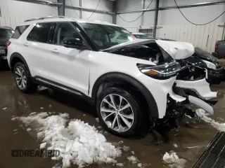 2025 Ford Explorer Platinum with VIN 1FMWK8HC9SGA37071, listed as a Copart auction lot 86131034 with Not provided miles and Salvage title. Bid and sale history available at DreamBid. Image 4.