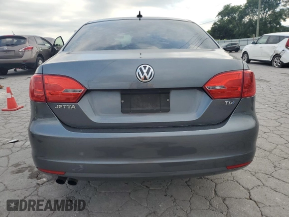 2013 Volkswagen Jetta TDI w/Premium/Nav с VIN 3VWLL7AJ4DM412457, выставлен на аукционе Copart как лот 62503225 с пробегом 91 045 миль миль и Чистый • Clean title. История ставок и продаж доступна на DreamBid. Изображение 6.