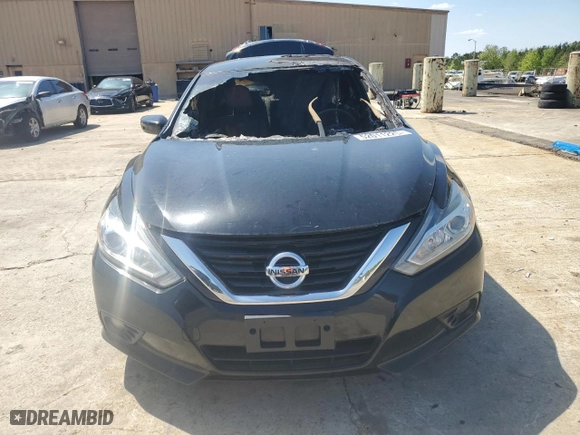 2018 Nissan Altima 2.5 SL with VIN 1N4AL3AP1JC259711, listed as a Copart auction lot 52011225 with 0 mi miles and Salvage Title. Bid and sale history available at carsss.com. Image 5.