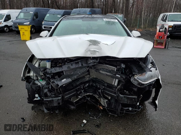 2018 Hyundai Sonata Hybrid Limited with VIN KMHE34L39JA087253, listed as a Copart auction lot 51690735 with 109,720 mi miles and Salvage Title. Bid and sale history available at carsss.com. Image 5.