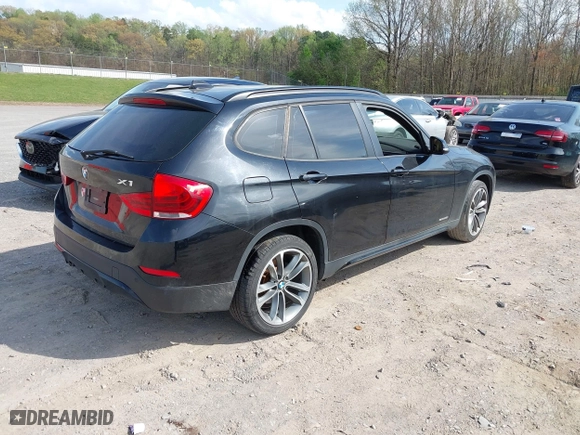 2014 BMW X1 sDrive28i with VIN WBAVM1C51EVW51040, listed as a IAAI auction lot 41956856 with 1 mi miles. Bid and sale history available at carsss.com. Image 4.