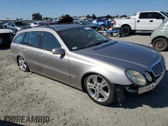 2006 Mercedes-Benz E 500 with VIN WDBUH83J96X194071, listed as a Copart auction lot 71035284 with 121,818 mi miles and Salvage Title. Bid and sale history available at carsss.com. Image 4.