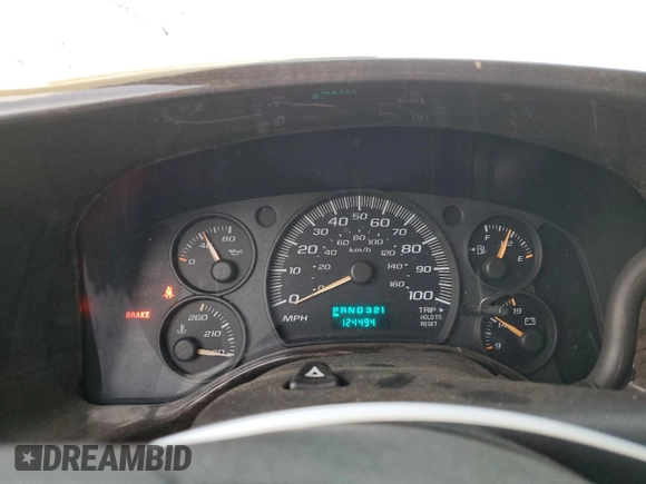 2004 GMC Savana Cargo Van YF7 Upfitter with VIN 1GDFG15T841141876, listed as a Copart auction lot 83259724 with 124,494 mi miles and Salvage Title. Bid and sale history available at carsss.com. Image 9.