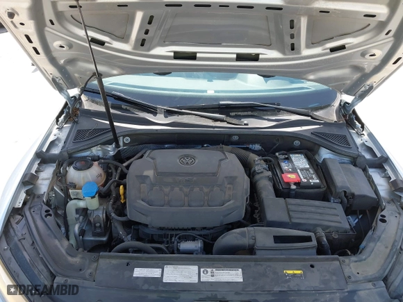 2018 Volkswagen Passat 2.0T SE with VIN 1VWBA7A3XJC045113, listed as a IAAI auction lot 41814006 with 59,095 mi miles. Bid and sale history available at carsss.com. Image 10.