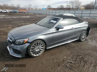 2018 Mercedes-Benz C 300 z VIN WDDWK4JB1JF598633, wystawiony jako Copart lot #45662855 z przebiegiem 26 589 mil mil oraz Szkoda całkowita • Salvage title. Historia ofert i sprzedaży dostępna na DreamBid. Obrazek 1.
