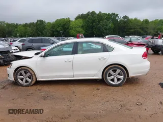 2015 Volkswagen Passat SE с VIN 1VWBS7A32FC055087, выставлен на аукционе IAAI как лот 42358821 с пробегом 80 684 миль миль и . История ставок и продаж доступна на DreamBid. Изображение 15.