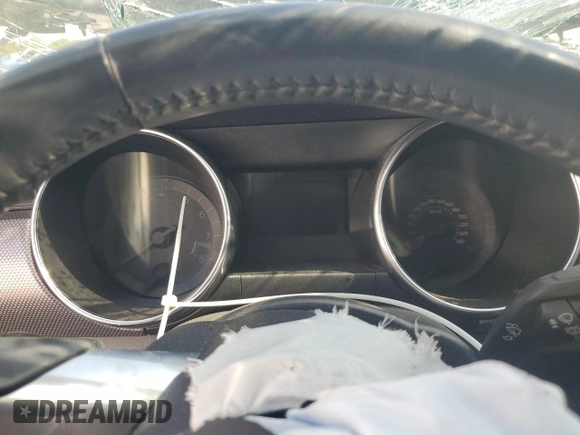 2021 Ford Mustang GT z VIN 1FA6P8CF8M5133205, wystawiony jako Copart lot #46677945 z przebiegiem Nie podano mil oraz Tytuł czysty. Historia ofert i sprzedaży dostępna na DreamBid. Obrazek 9.
