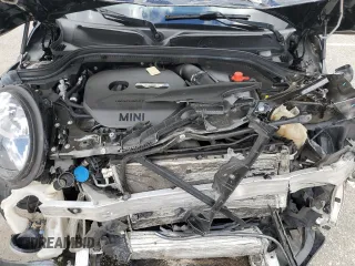 2019 MINI Hardtop Cooper with VIN WMWXP5C56K2H31697, listed as a Copart auction lot 48826655 with 60,190 mi miles and Salvage title. Bid and sale history available at DreamBid. Image 11.