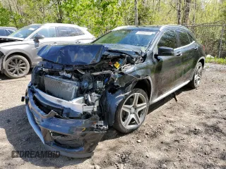 2015 Mercedes-Benz GLA 250 z VIN WDCTG4GB2FJ143343, wystawiony jako Copart lot #55660055 z przebiegiem 108 762 mil mil oraz Szkoda całkowita • Salvage title. Historia ofert i sprzedaży dostępna na DreamBid. Obrazek 1.