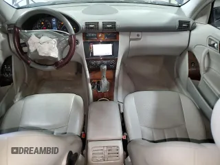 2006 Mercedes-Benz C 280 Luxury with VIN WDBRF92H16F752095, listed as a Copart auction lot 61414675 with 182,802 mi miles and Salvage title. Bid and sale history available at DreamBid. Image 8.
