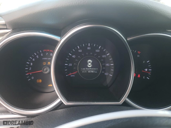 2015 Kia Optima LX with VIN 5XXGM4A7XFG361331, listed as a Copart auction lot 50352545 with 183,981 mi miles and Salvage Title. Bid and sale history available at carsss.com. Image 9.