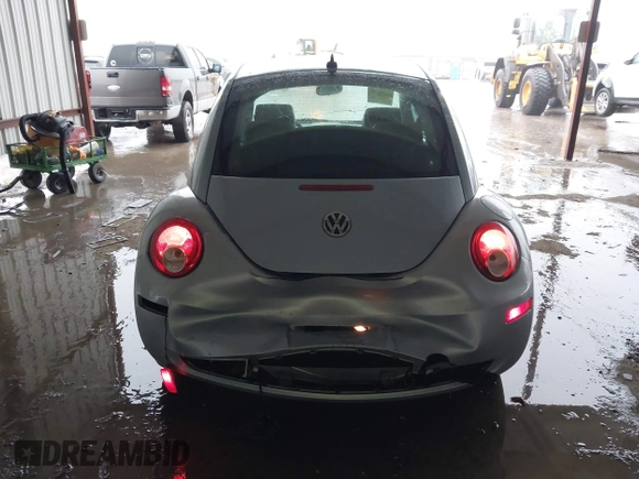 2010 Volkswagen Beetle с VIN 3VWPW3AG1AM022773, выставлен на аукционе IAAI как лот 42152867 с пробегом 138 604 миль миль и . История ставок и продаж доступна на DreamBid. Изображение 6.