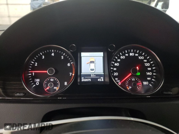 2013 Volkswagen CC VR6 Executive 4Motion with VIN WVWGU7AN7DE564159, listed as a Copart auction lot 78803284 with 242,075 mi miles and Salvage Title. Bid and sale history available at carsss.com. Image 9.