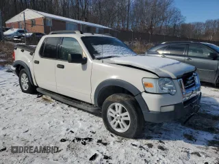 2008 Ford Explorer Sport Trac XLT z VIN 1FMEU51E58UB26324, wystawiony jako Copart lot #87275854 z przebiegiem 161 495 mil mil oraz Szkoda całkowita • Salvage title. Historia ofert i sprzedaży dostępna na DreamBid. Obrazek 4.