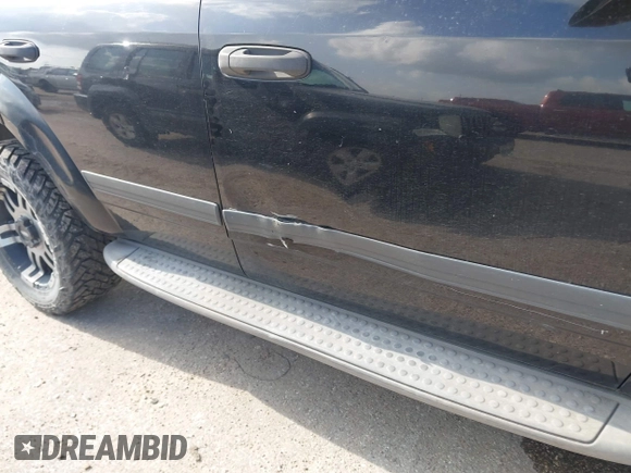 2006 Dodge Durango SXT with VIN 1D4HB38NX6F129130, listed as a IAAI auction lot 42736283 with 196,389 mi miles and . Bid and sale history available at DreamBid. Image 13.