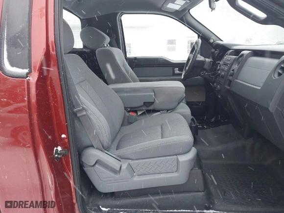 2014 Ford F-150 XL with VIN 1FTMF1EM2EKE86744, listed as a IAAI auction lot 41342171 with 140,034 mi miles. Bid and sale history available at carsss.com. Image 5.