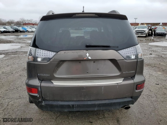 2010 Mitsubishi Outlander SE with VIN JA4AS3AW5AZ001574, listed as a Copart auction lot 47678375 with 211,989 mi miles and Salvage Title. Bid and sale history available at carsss.com. Image 6.