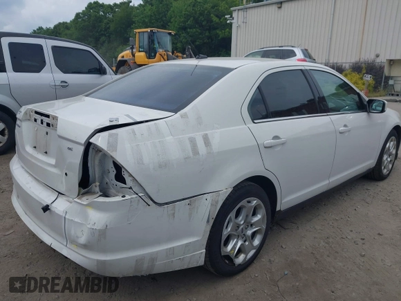 2010 Ford Fusion SE with VIN 3FAHP0HA5AR303746, listed as a IAAI auction lot 42628472 with 101,373 mi miles and . Bid and sale history available at DreamBid. Image 4.