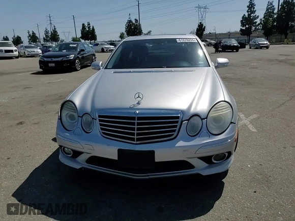 2008 Mercedes-Benz E 550 Sport with VIN WDBUF72X98B297805, listed as a Copart auction lot 61970255 with 248,178 mi miles and Salvage title. Bid and sale history available at DreamBid. Image 13.