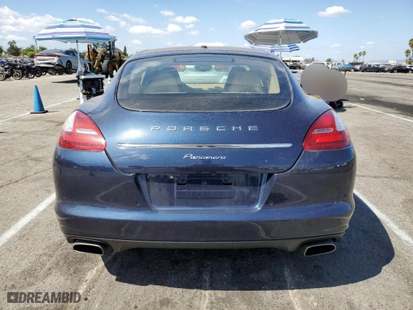 2012 Porsche Panamera with VIN WP0AA2A79CL018752, listed as a Copart auction lot 72083254 with 140,361 mi miles and Salvage Title. Bid and sale history available at carsss.com. Image 6.