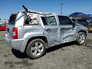 2009 Jeep Patriot Sport z VIN 1J4FT28A59D167643, wystawiony jako Copart lot #49856125 z przebiegiem 186 838 mil mil oraz Szkoda całkowita • Salvage title. Historia ofert i sprzedaży dostępna na DreamBid. Obrazek 3.
