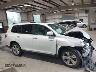 2013 Toyota Highlander Limited with VIN 5TDDK3EH9DS259911, listed as a IAAI auction lot 42350627 with 195,450 mi miles and . Bid and sale history available at DreamBid. Image 13.