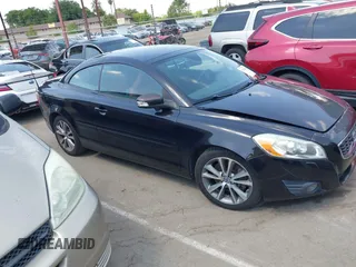 2011 Volvo C70 с VIN YV1672MC9BJ118738, выставлен на аукционе IAAI как лот 42164248 с пробегом 67 033 миль миль и . История ставок и продаж доступна на DreamBid. Изображение 13.