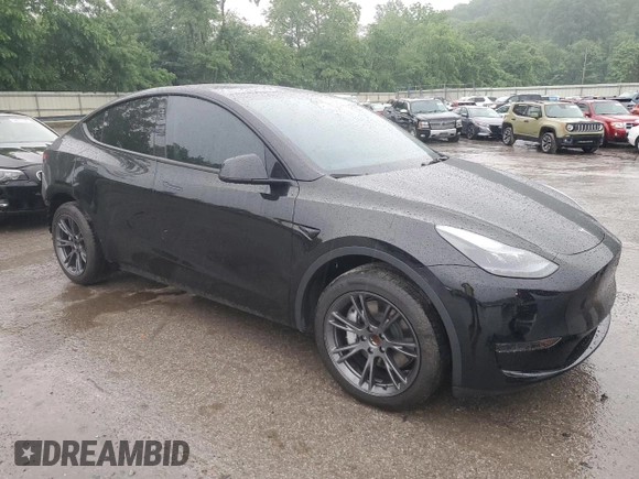 2024 Tesla Model Y с VIN 7SAYGDED9RF195941, выставлен на аукционе Copart как лот 58372205 с пробегом 12 289 миль миль и Списание • Salvage title. История ставок и продаж доступна на DreamBid. Изображение 4.