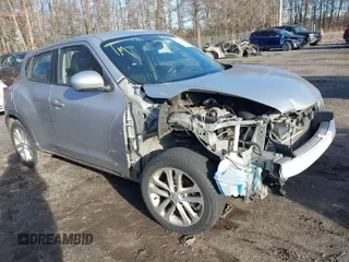 2011 Nissan Juke SL with VIN JN8AF5MV8BT023392, listed as a IAAI auction lot 40936252 with 1 mi miles. Bid and sale history available at carsss.com. Image 1.