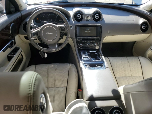 2014 Jaguar XJ Portfolio with VIN SAJWA2GZ2E8V70065, listed as a Copart auction lot 43872505 with 138,677 mi miles and Salvage title. Bid and sale history available at DreamBid. Image 8.