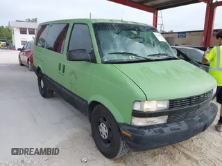 2003 Chevrolet Astro with VIN 1GNDM19X53B116516, listed as a IAAI auction lot 41580050 with 144,103 mi miles. Bid and sale history available at carsss.com. Image 1.