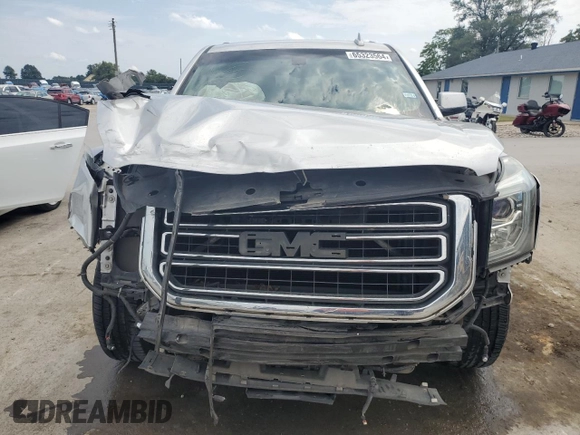 2016 GMC Yukon XL SLE with VIN 1GKS1FKC3GR130218, listed as a Copart auction lot 65323564 with 176,947 mi miles and Salvage Title. Bid and sale history available at carsss.com. Image 5.