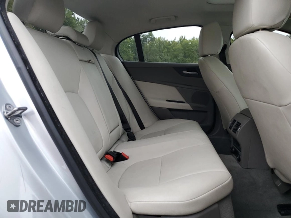 2018 Jaguar XE 20d Premium with VIN SAJAJ4FN6JCP18245, listed as a Copart auction lot 73033614 with 69,106 mi miles and Salvage Title. Bid and sale history available at carsss.com. Image 11.