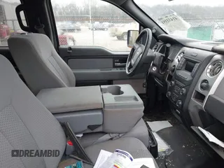 2014 Ford F-150 XL with VIN 1FTFW1ET8EKD54328, listed as a IAAI auction lot 41433351 with 272,821 mi miles and . Bid and sale history available at carsss.com. Image 5.
