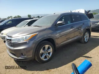 2016 Toyota Highlander Limited with VIN 5TDDCRFH0GS018466, listed as a Copart auction lot 55974825 with 136,099 mi miles and Salvage title. Bid and sale history available at DreamBid. Image 1.