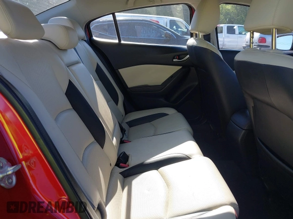 2015 Mazda 3 S Grand Touring z VIN JM1BM1W36F1253699, wystawiony jako IAAI lot #42204557 z przebiegiem 132 626 mil mil oraz . Historia ofert i sprzedaży dostępna na DreamBid. Obrazek 8.