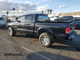 2002 Dodge Dakota Sport with VIN 1B7HG38N82S697439, listed as a Copart auction lot 44282155 with 239,414 mi miles and Salvage Title. Bid and sale history available at carsss.com. Image 2.