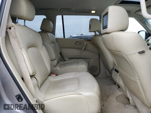 2012 Infiniti QX56 7-passenger z VIN JN8AZ2NE4C9017723, wystawiony jako Copart lot #44863515 z przebiegiem 130 033 mil mil oraz Czysty tytuł • Clean title. Historia ofert i sprzedaży dostępna na DreamBid. Obrazek 11.