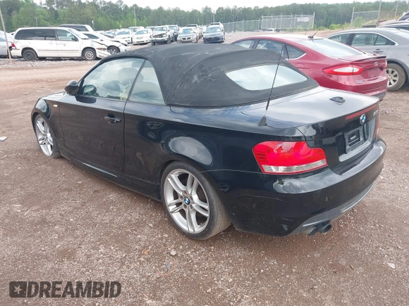 2009 BMW 1 Series 135i with VIN WBAUN93569VK40701, listed as a IAAI auction lot 42099169 with 115,997 mi miles and . Bid and sale history available at DreamBid. Image 6.
