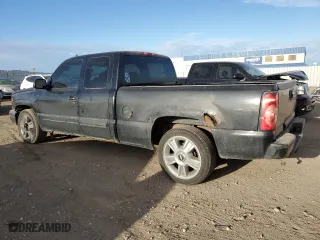 2006 Chevrolet Silverado 1500 LS with VIN 1GCEC19V36Z226913, listed as a Copart auction lot 50624775 with 201,579 mi miles and Clean Title. Bid and sale history available at carsss.com. Image 2.