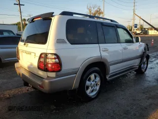 2004 Toyota Land Cruiser with VIN JTEHT05J042061303, listed as a Copart auction lot 73775064 with 0 mi miles and Salvage Title. Bid and sale history available at carsss.com. Image 3.