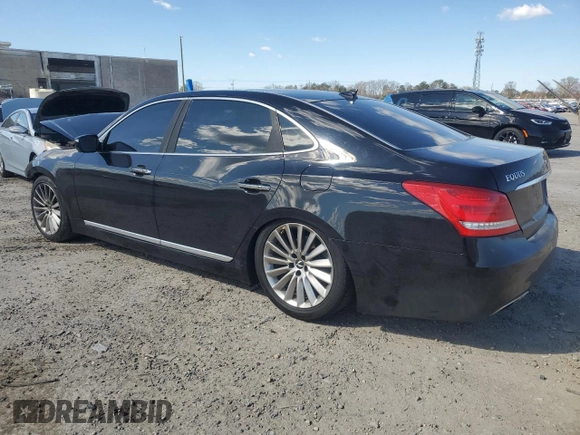 2015 Hyundai Equus Signature with VIN KMHGH4JH6FU091615, listed as a Copart auction lot 50660285 with 146,950 mi miles and Clean Title. Bid and sale history available at DreamBid. Image 2.