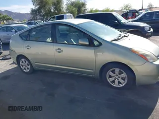 2006 Toyota Prius with VIN JTDKB20U863162130, listed as a IAAI auction lot 42050280 with 253,450 mi miles. Bid and sale history available at carsss.com. Image 12.