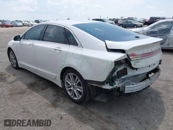 2014 Lincoln MKZ Hybrid z VIN 3LN6L2LU2ER825732, wystawiony jako IAAI lot #42606357 z przebiegiem 153 966 mil mil oraz . Historia ofert i sprzedaży dostępna na DreamBid. Obrazek 3.