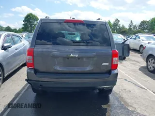 2015 Jeep Patriot Latitude с VIN 1C4NJPFB8FD419929, выставлен на аукционе IAAI как лот 42315972 с пробегом 176 735 миль миль и . История ставок и продаж доступна на DreamBid. Изображение 16.